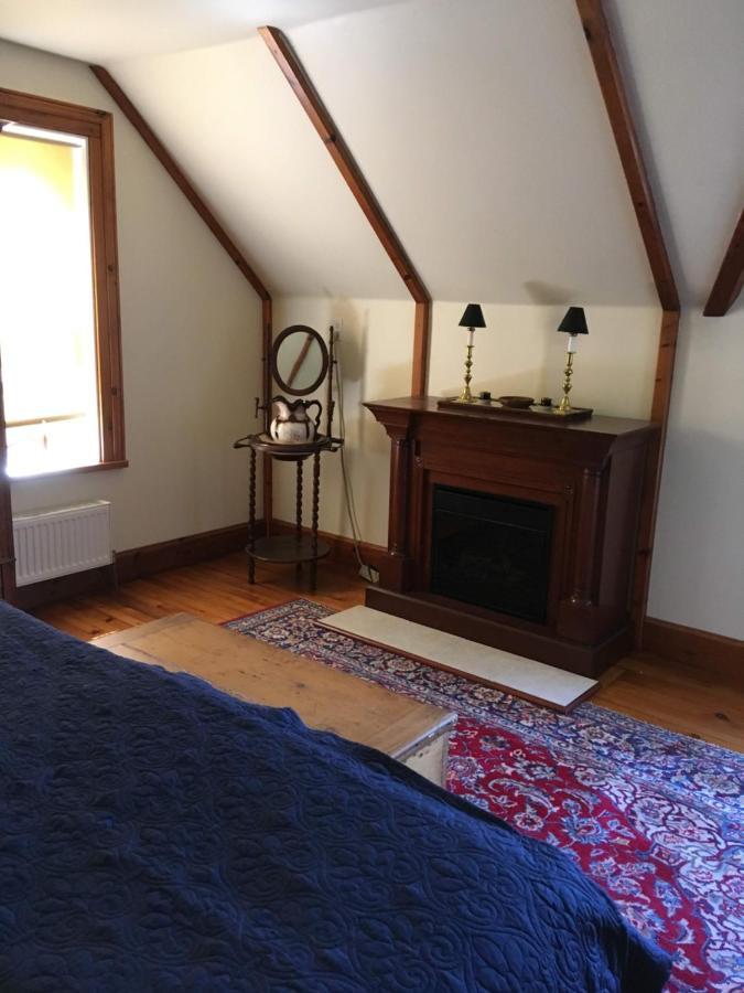 Sawyer'S Creek Bed And Breakfast Algonquin Highlands Esterno foto