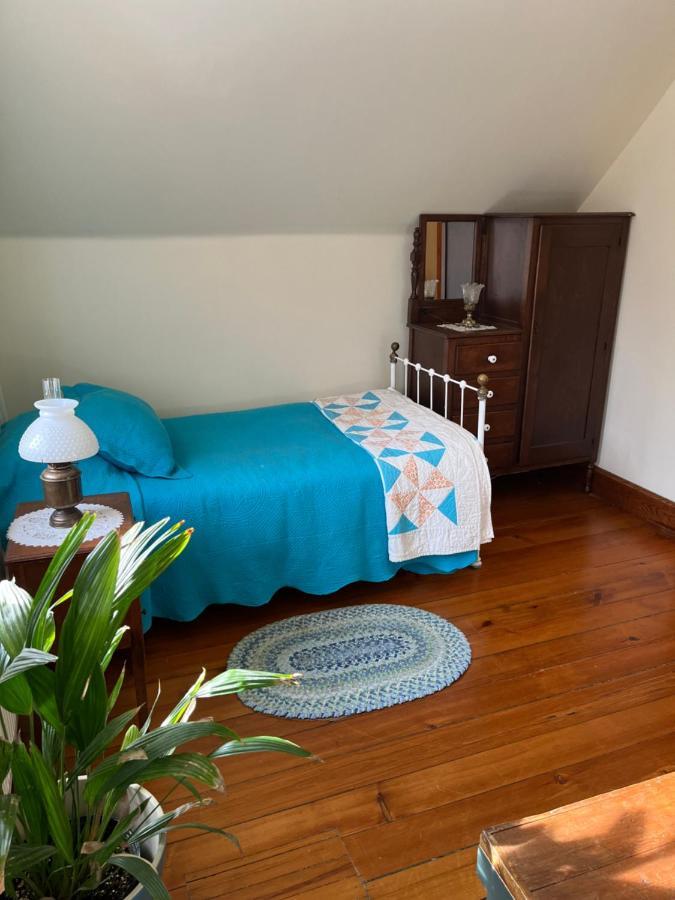 Sawyer'S Creek Bed And Breakfast Algonquin Highlands Esterno foto